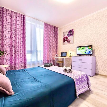 Стильные Апартаменты,Метро Вырлица,Метро Харьковская Kiev Buitenkant foto