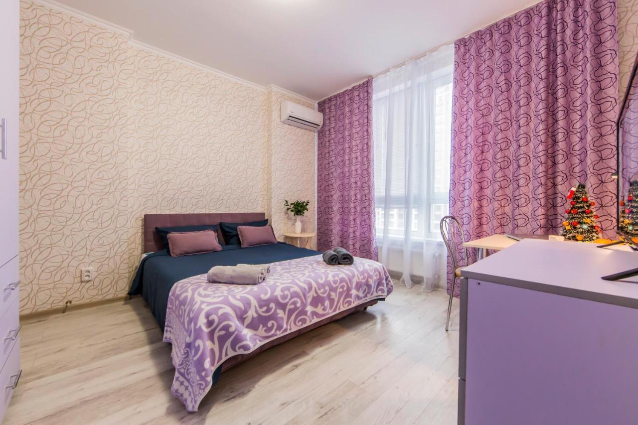 Стильные Апартаменты,Метро Вырлица,Метро Харьковская Kiev Buitenkant foto